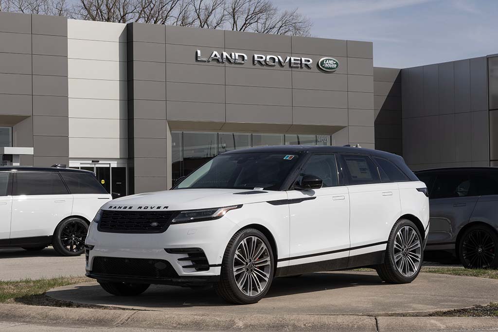 Range Rover Evoque Windshield Replacement